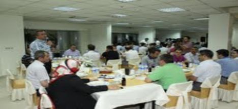 Karatay Belediyesi düzenlediği iftar programlarıyla personeli ile buluştu