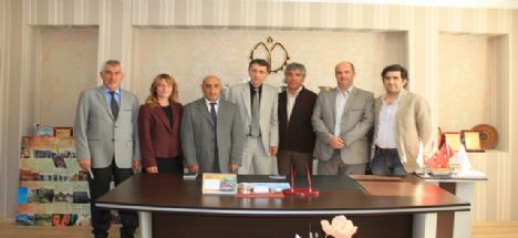 İl Genel Meclis Başkanı Özkan Doygun beraberinde İl Genel Meclis Üyeleri MÜSİAD Aksaray Şubesini ziyaret ettiler